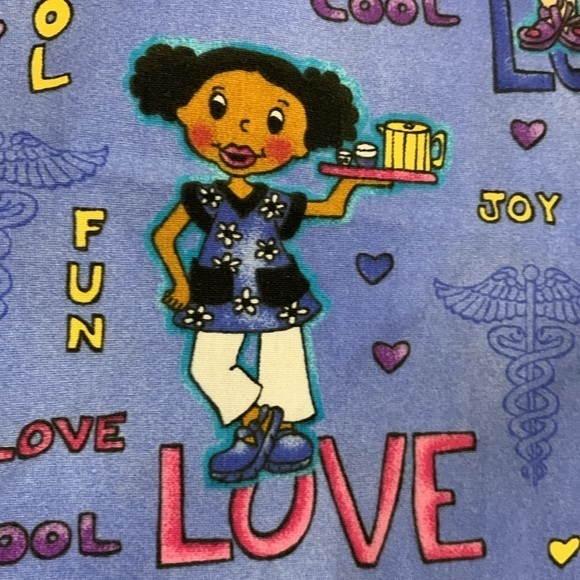 ✨Simply Basic Nurses Cartoons Scrubs Top - Picture 4 of 10